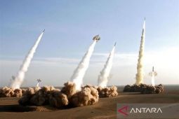 Iran klaim serang pangkalan militer AS di Yordania dan Bahrain