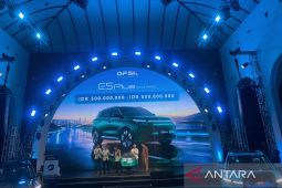 DFSK E5 Plus resmi diluncurkan mulai harga Rp500 jutaan