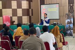 Astra Motor Kalbar edukasi keselamatan berkendara bagi aparatur Kecamatan Pontianak Barat