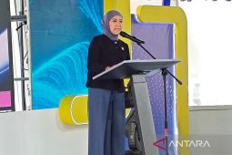 Menkomdigi sebut 10 juta pelanggan ponsel registrasi kartu SIM biometrik
