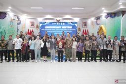 Pemprov Jatim gandeng industri China latih 5.000 guru SMK kuasai AI