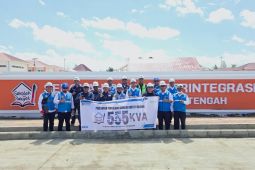 PLN menyalakan cahaya listrik berdaya 555 kVA di Sekolah Rakyat di Masohi