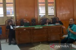 Ahli LKPP tegaskan komisi dilarang dalam pengadaan smartboard langkat