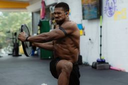 Mantan juara dunia Anthony Joshua KO Prenga setelah dua kali jatuh