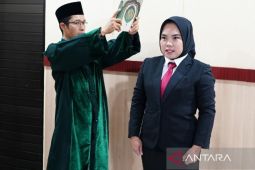 Saat notaris cuti, layanan tetap berjalan! Kadiv Yankum Kanwil Kemenkum Bengkulu lantik notaris pengganti