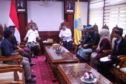 Gubernur Koster akui terbantu oleh pengawasan layanan Ombudsman