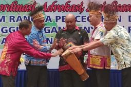 Pemkab Biak Numfor tingkatkan layanan kesehatan hingga pelosok kampung
