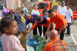 BPBD Cianjur catat permintaan pendistribusian air meningkat seiring kemarau