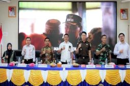 Pemkab Barut berikan kepastian hukum investasi melalui raperda penanaman modal