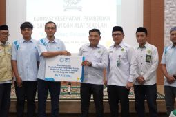 YBM PLN berbagi santunan dan edukasi kesehatan anak-anak