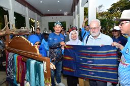 Pemkab Lamongan promosikan UMKM ke mahasiswa dari 43 negara