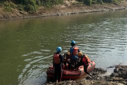 Tim SAR sisir Sungai Cisadane cari remaja hilang di Tangsel