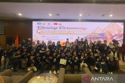 UIN STS Jambi raih juara umum PEKSIMIDA Provinsi Jambi 2026