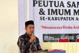 Pemkab Aceh Besar berkomitmen perkuat peran lembaga adat