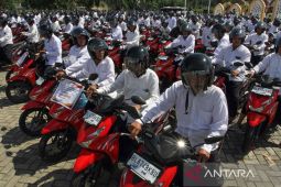 Bantuan sepeda motor untuk imam Desa di Aceh Utara