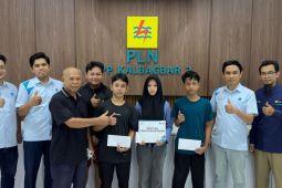 Insan PLN UPP KLB 2 inisiasi Program "Pojok Peduli" untuk anak yatim di Sintang