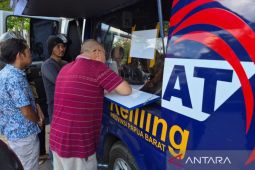 Samsat gandeng Satlantas Polresta Manokwari razia kendaraan tunggak pajak