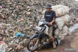 Tambah frekuensi patroli TPA, salah satu strategi Bekasi cegah kebakaran TPA Burangkeng