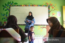 Nur Syakira, mengajar melampaui ruang kelas di Sekolah Tapal Batas
