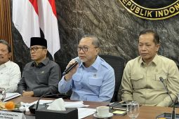 Menko Zulhas jamin kopdes tak akan matikan warung warga
