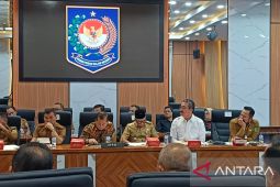 Pemprov Maluku optimalkan peran BUMD atasi defisit fiskal daerah