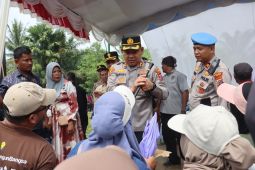 Kapolres Langkat hadiri aksi penyampaian aspirasi korban banjir Besitang