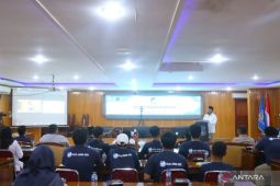 Bupati Tanjabbar ajak nelayan pahami informasi cuaca untuk keselamatan