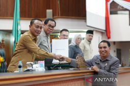 Wagub-Kalbar soroti potensi PAD hingga Rp3 triliun di 2027