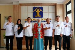 Perkuat sinergi pelayanan hukum, anggota DPD RI Hj. Leni Haryati John Latief kunjungi Kanwil Kemenkum Bengkulu