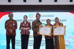 Pemkab Magetan raih penghargaan komitmen keluarga berkualitas