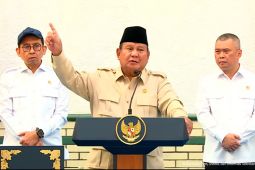Prabowo pesan ke KAI perbanyak investasi di bidang kereta api