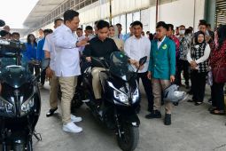 Gibran dorong kolaborasi sekolah dan industri dukung ekosistem EV