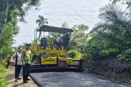 Wabup Sergai tinjau peningkatan ruas  jalan Marubun-Baja Dolok