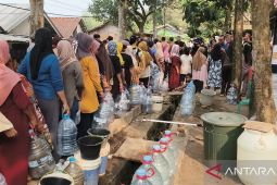 Krisis air bersih di Tangerang meluas hingga 12 kecamatan
