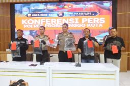 Polres Probolinggo Kota tangkap dua pelaku pembunuhan manusia silver