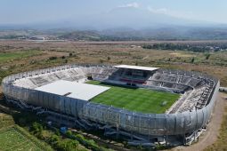 Pemkab Kediri: Pemasangan atap fokus pengerjaan stadion tahap tiga