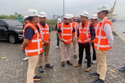 Komisaris PT Pelindo Terminal Peti kemas kunjungi BNCT, bahas operasional terminal