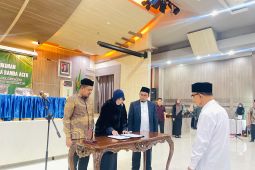 Perkuat tata kelola ZISWAF, Illiza kukuhkan Baitul Mal Gampong