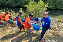 Aksi bersih pesisir pantai Banda Aceh, Demokrat libatkan 600 orang