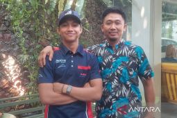 Rama: Ayah, ini buat Ayah