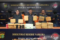 Polda Metro Jaya ungkap peredaran 27,96 kg ganja di Jaktim