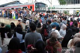 KAI sebut Commuter Line Jabodetabek layani 178 juta perjalanan Januari hingga Juni 2026