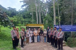 Polres Simalungun patroli di 10 wisata Danau Toba untuk kenyamanan pengunjung