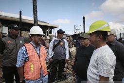Pasar Sepinggan buka setengah hari usai kebakaran