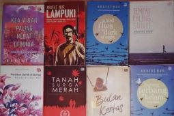 Pecinta sastra desak Arafat cetak ulang novel-novelnya