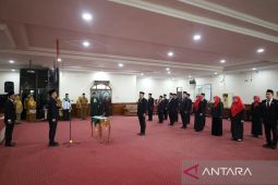 Lantik pejabat Administrator, Pengawas dan Kapus, ini pesan Wawako Tanjungbalai