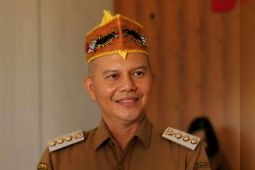 Bupati Gumas ajak masyarakat kibarkan bendera merah putih sepanjang Agustus 2026