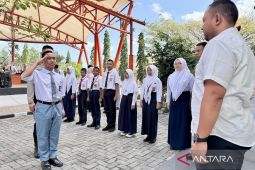 Sekolah Rakyat Banjarbaru gandeng Taruna Akpol pulihkan disiplin siswa
