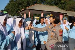 Polres Bangka Barat edukasi siswa bentengi diri dari narkoba