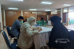 Ratusan warga Mentok rasakan layanan kesehatan gratis HUT Ke-50 PT Timah